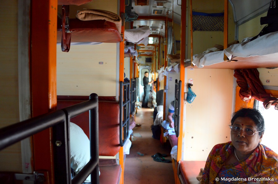 Brahmaputra Express, Old Delhi - Mughal Sarai, Indie 2015 © Magdalena Brzezińska 