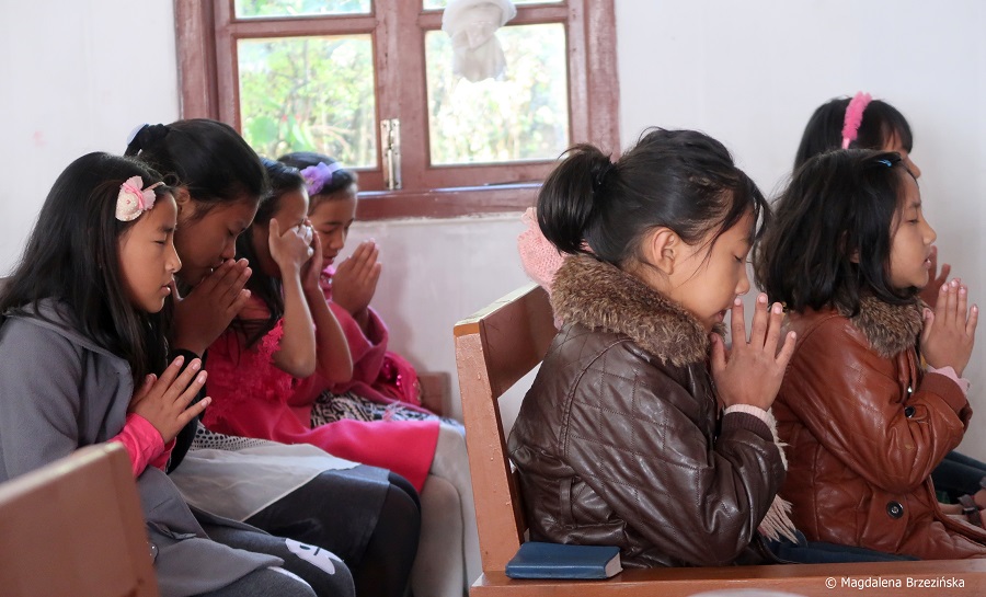 fot. 90% obywateli stanu Nagaland to chrześcijanie © Magdalena Brzezińska, Kigwema, Nagaland, Indie, 2019